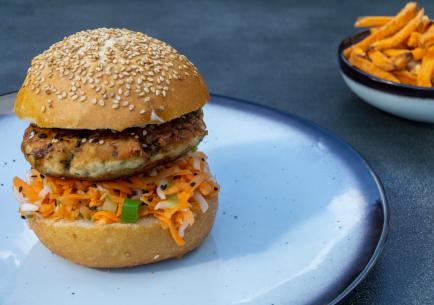 Japanse tonijnburger Japanse tonijnburger