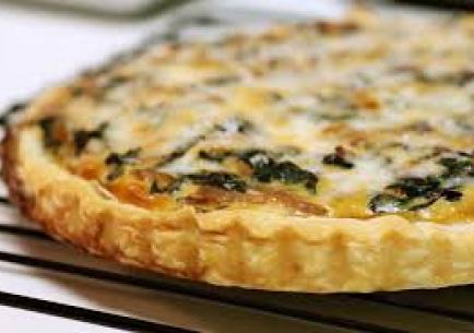 Brandnetelquiche met zevenblad Brandnetelquiche met zevenblad