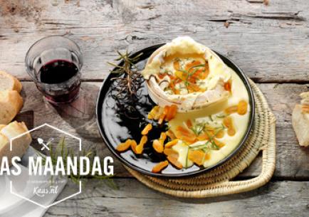 Camembert Op De BBQ recept | Smulweb.nl Camembert op de BBQ Kaas.nl