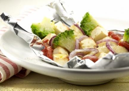 Papillotte Met Aardappelen En Spicy Groenten recept | Smulweb.nl Recept papillotte met aardappelen, spicy groenten en